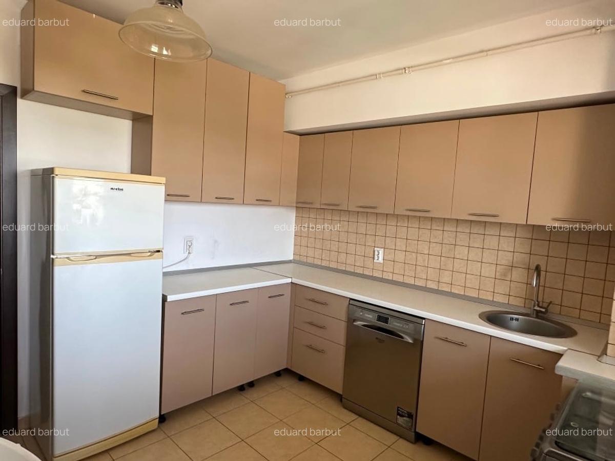 Apartament 3 camere Complex Rezidential Bistrita - 2