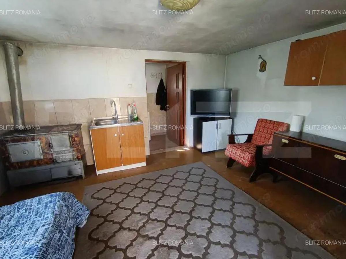 Casa cu 3 camere 70 mp ?i teren de 800 mp - 10