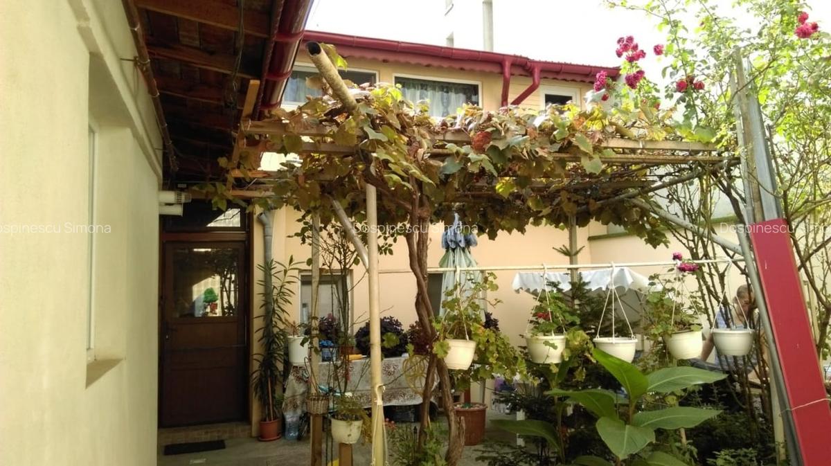 Vila 10 camere | Curte| Vitan | Metrou| Mihai Bravu 10' - 3