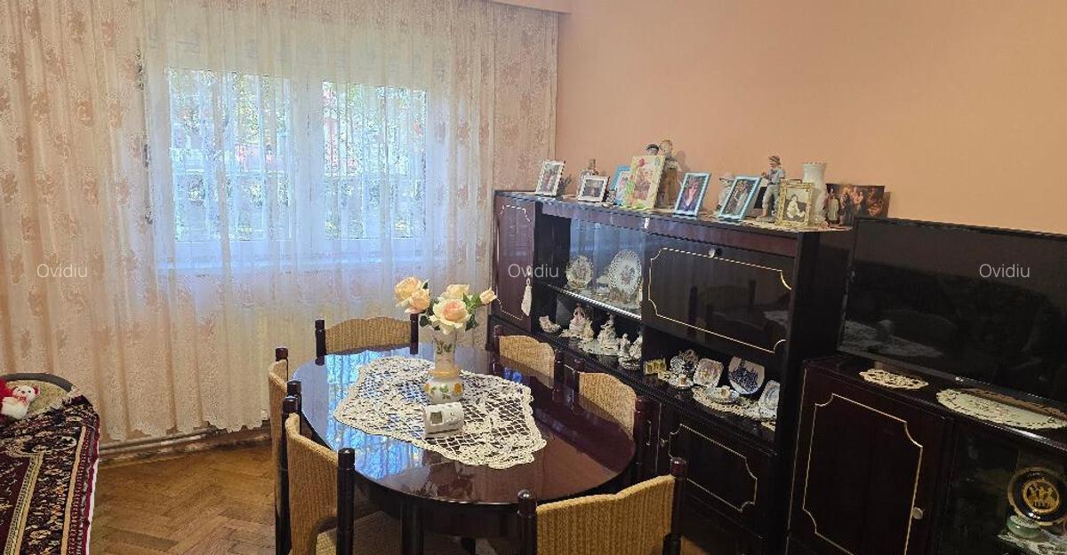 Vand apartament 3 camere decomandat in Deva, zona Enescu, parter inalt - 2 Vand apartament 3 camere decomandat in Deva, zona Enescu, parter inalt - 2