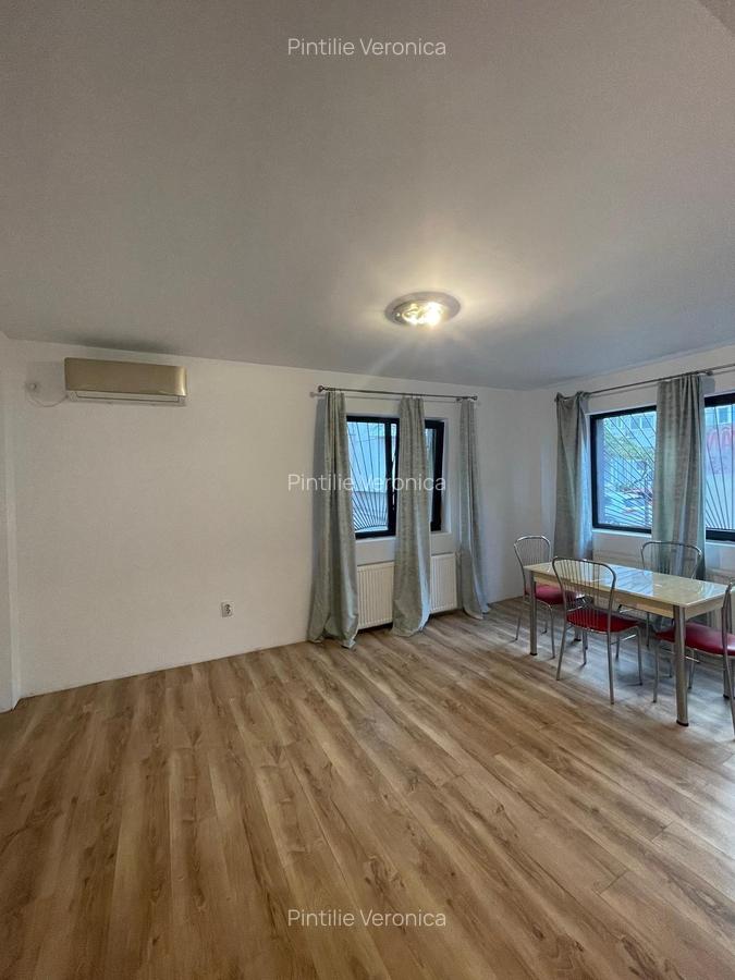 3 Camere Zona Faleza Nord Loc Parcare - 3