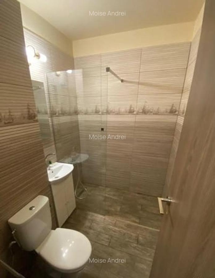 Garsoniera parter plus balcon metrou Tudor Vladimirescu - 3