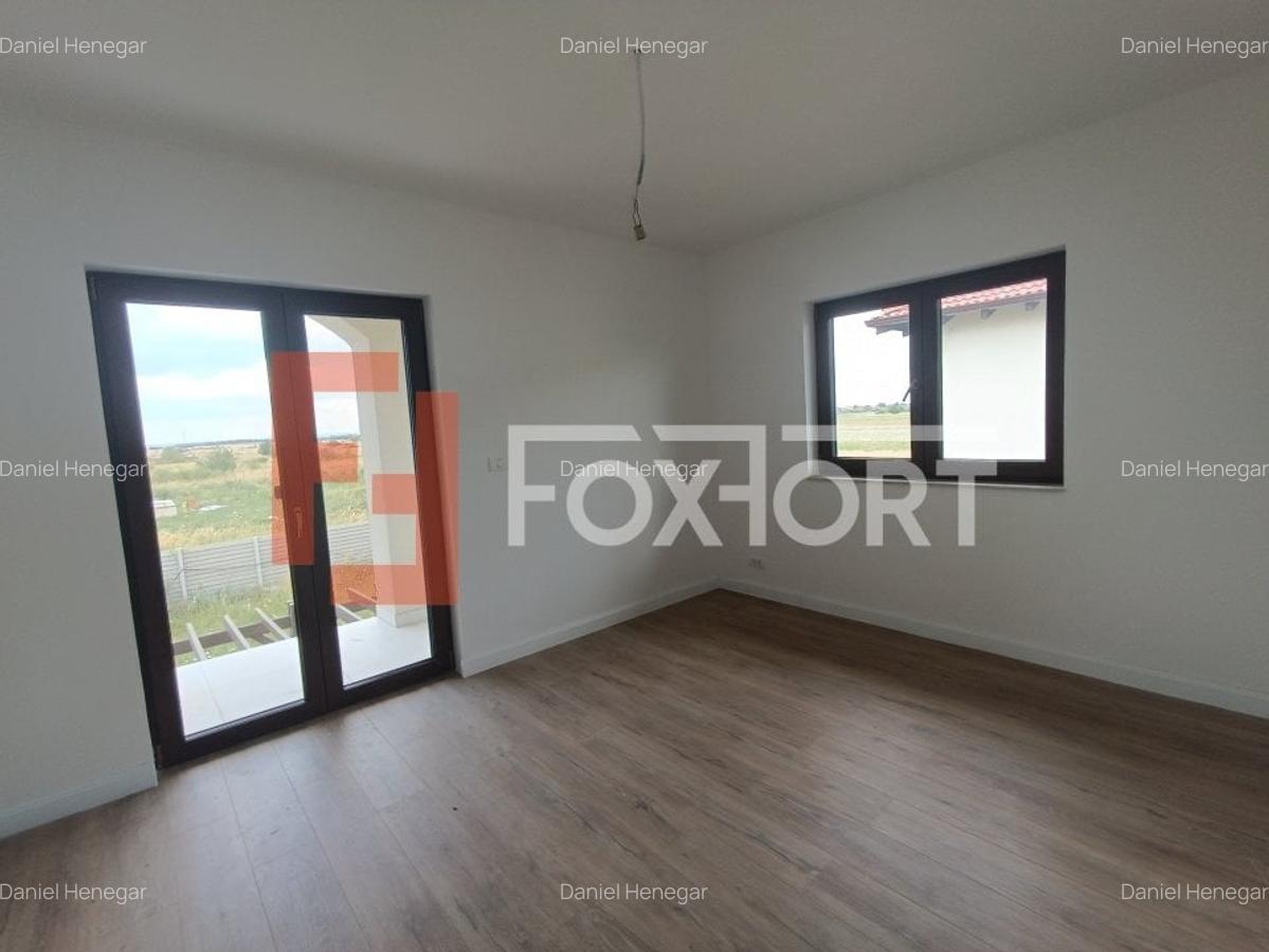 Casa individuala cu 4 camere de vanzare in Mosnita Noua - 16