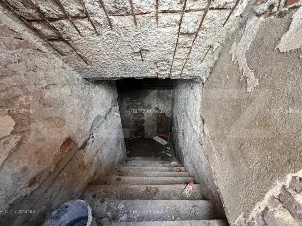 Hotel cu 44 camere, renovabil, pozi?ionat ultracentral oportunitate - 14