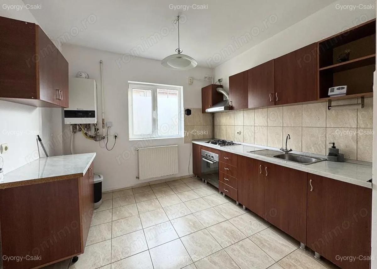 Casa in cartierul Europa - IMOBIHOR - 4