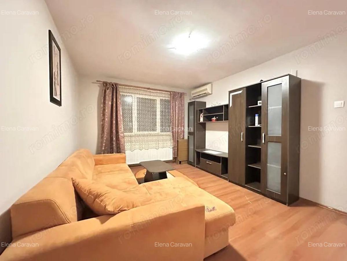 Apartament spatios, 3 camere, etajul 3 - zona Cetatii - 7