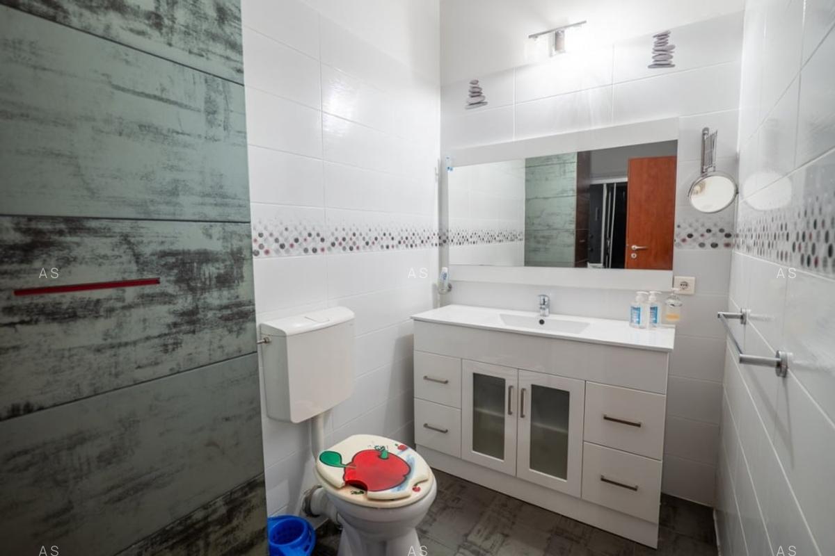 Apartament cu 3 camere semidecomandat, mobilat în Titan - 15