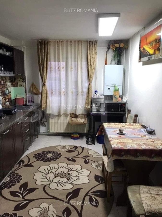 Apartament 3 camere, 86 mp, zona-Micro 16 - 2
