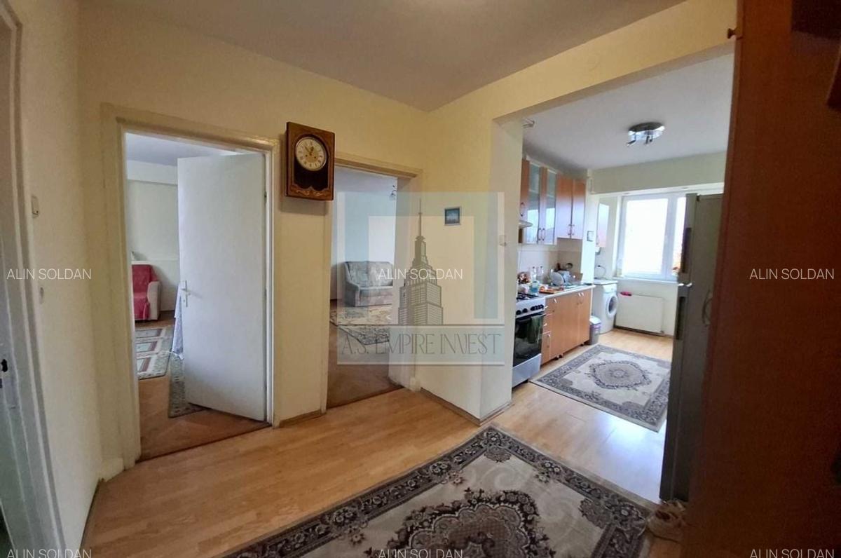 Apartament 3 camere in casa/vila, et. 1-zona Piata de Miercuri - 3