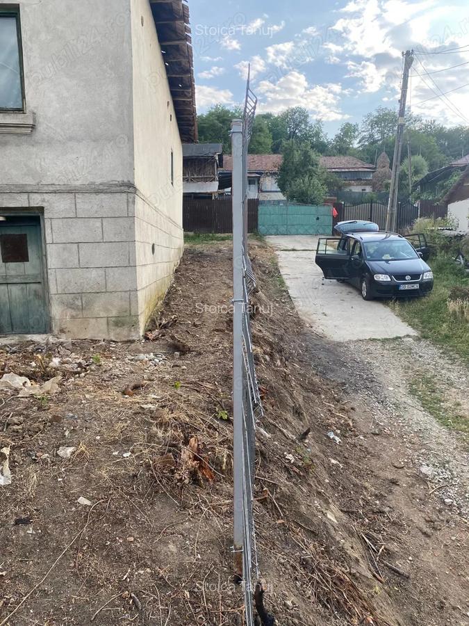 Vand casa la ?ara - 3 Vand casa la ?ara - 3