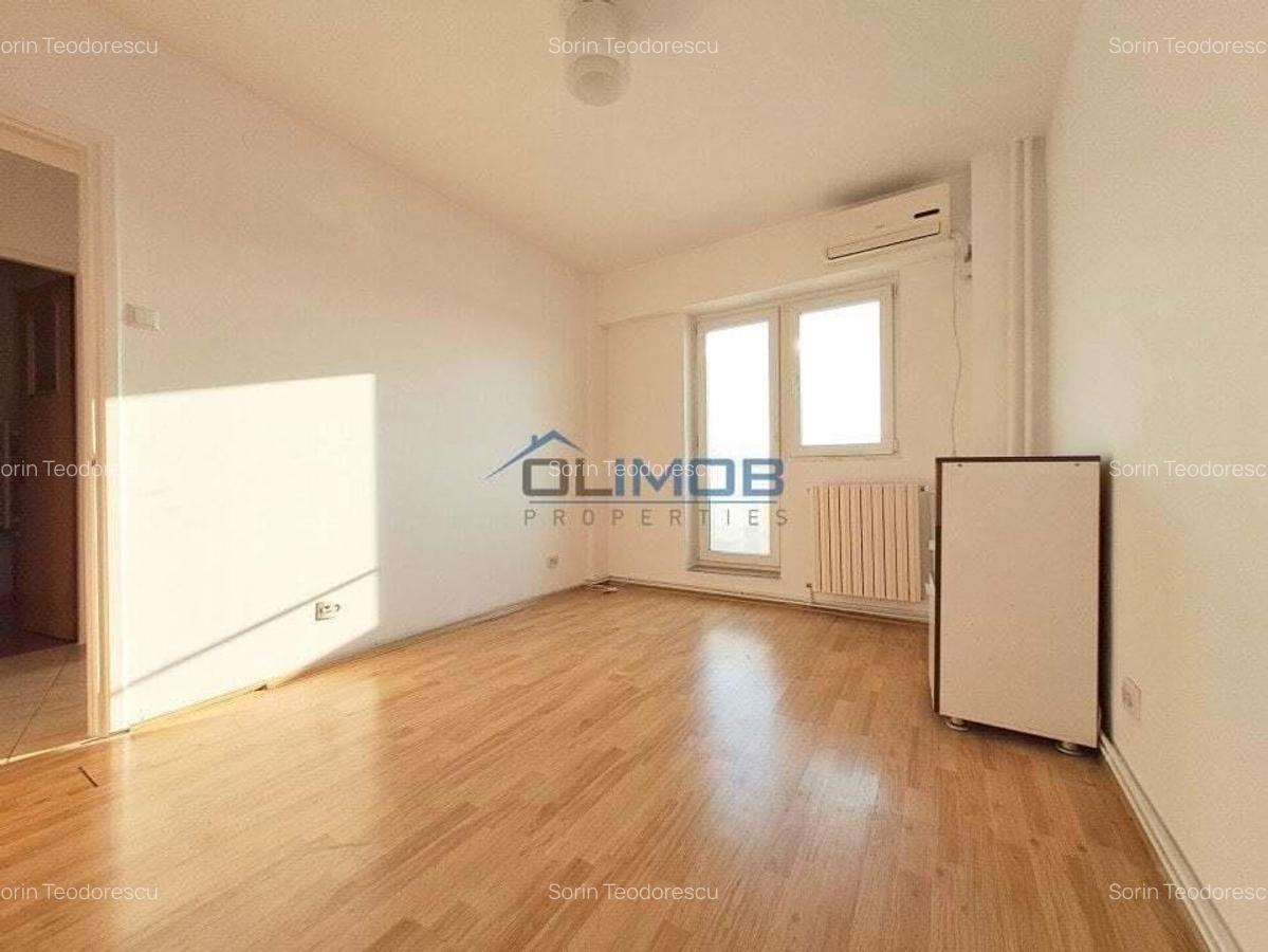 13 SEPTEMBRIE | DR. SARII | c-tie 2000 - 14 13 SEPTEMBRIE | DR. SARII | c-tie 2000 - 14