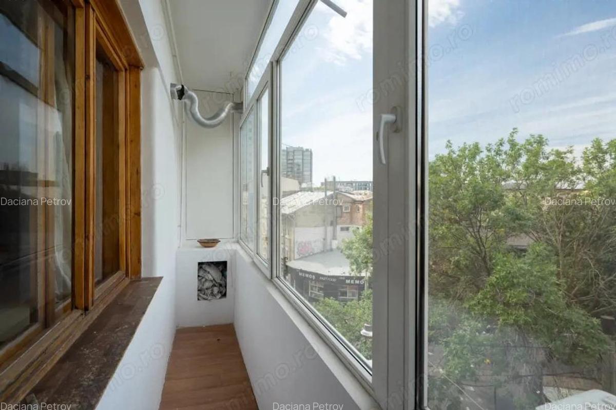 Cuibul din centru - 10