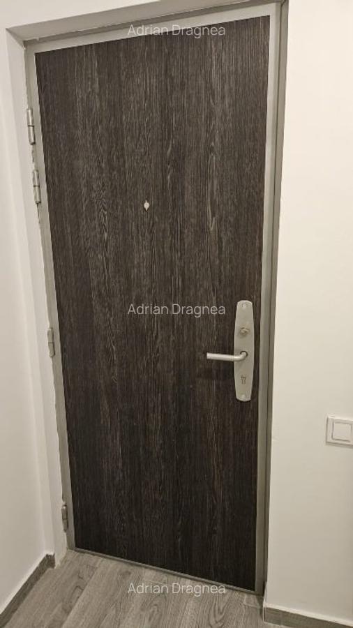 Apartament 3 camere-decomandat-zona Gorjului - 2 băi - 8