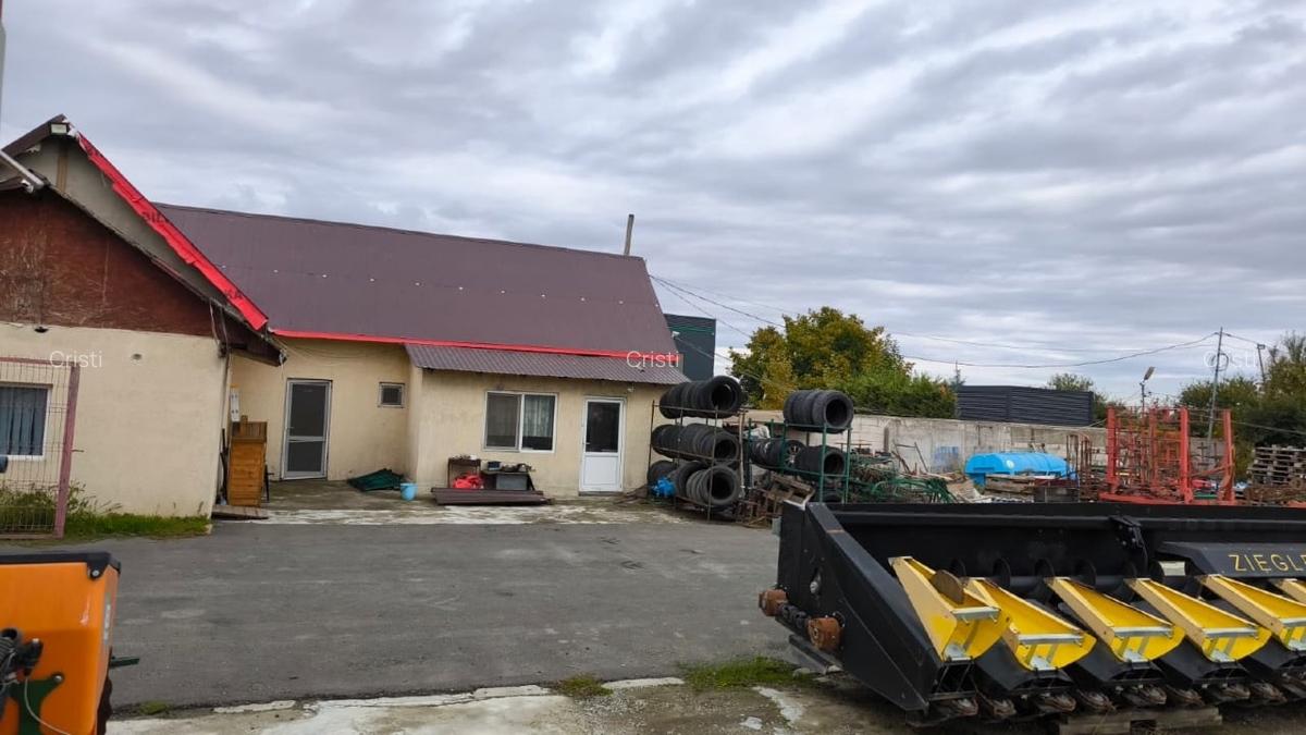 Spațiu  2.240 m² cu curte betonată și birou 100 m² – Lumina, Constanța - 4 Spațiu  2.240 m² cu curte betonată și birou 100 m² – Lumina, Constanța - 4