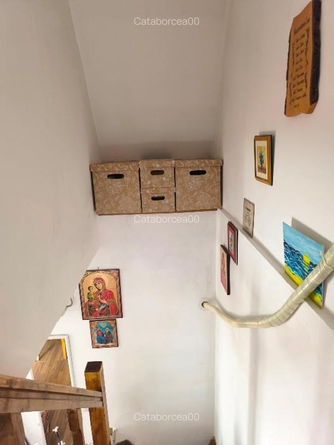 Direct proprietar: 2 camere, centrala, 2 AC, Vitan, semidecomandat - 2