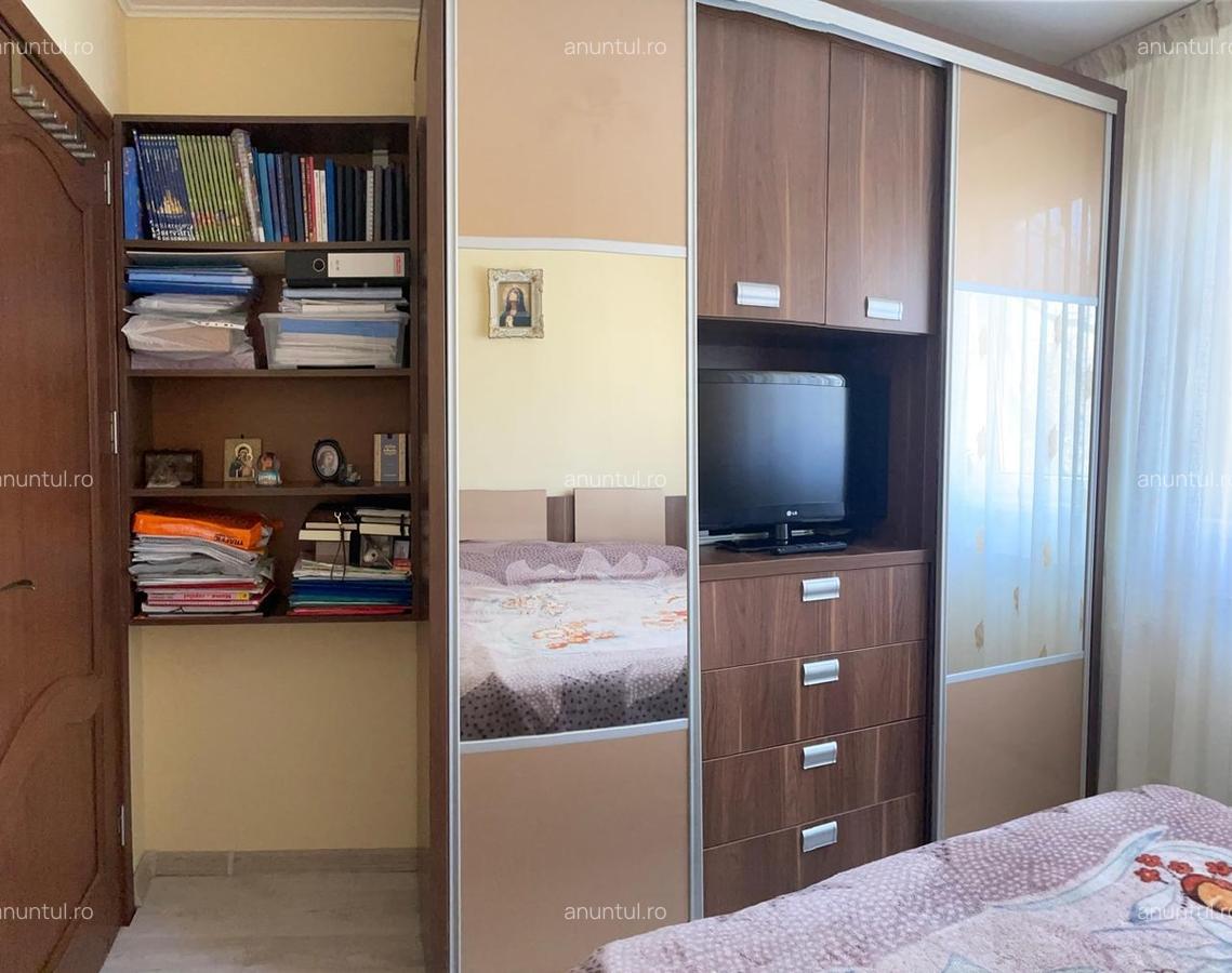 Berceni, Brancoveanu, Izvorul Oltului, etaj 2, bloc reabilitat - 3