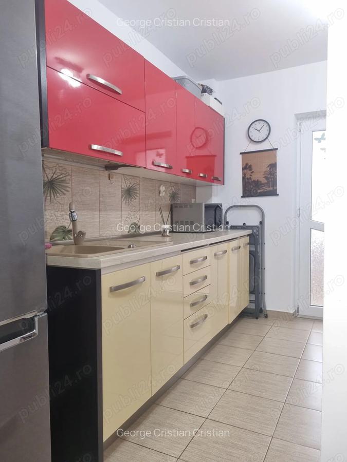 Apartament cu 2 camere, decomandat, etaj 2 4 - 7