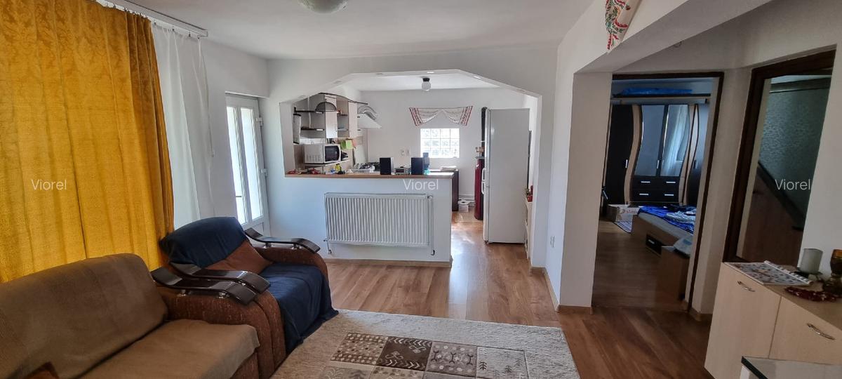 Casa comuna Chiojdeanca, jud. Prahova - 3