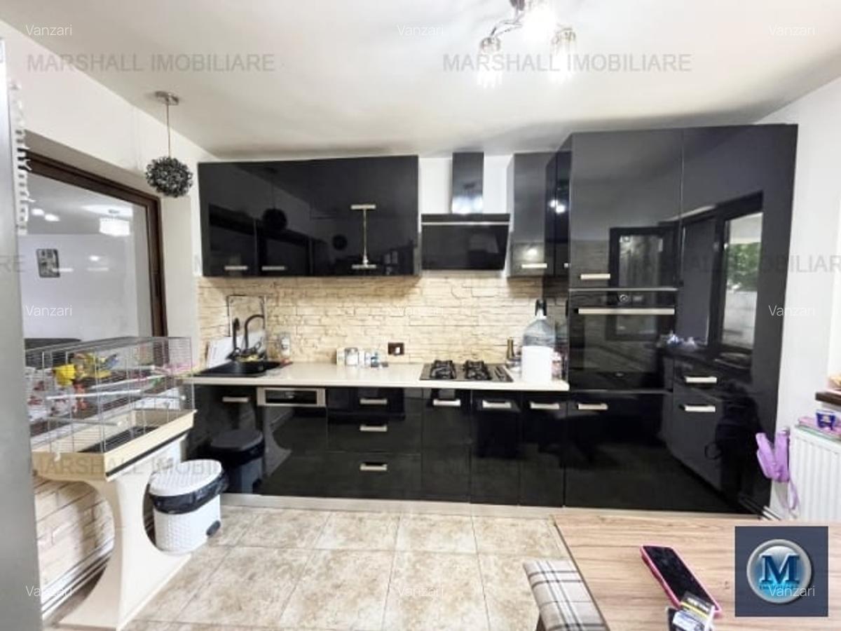 Casa cu 5 camere de vanzare, zona Eroilor, 221 mp #16497 - 4