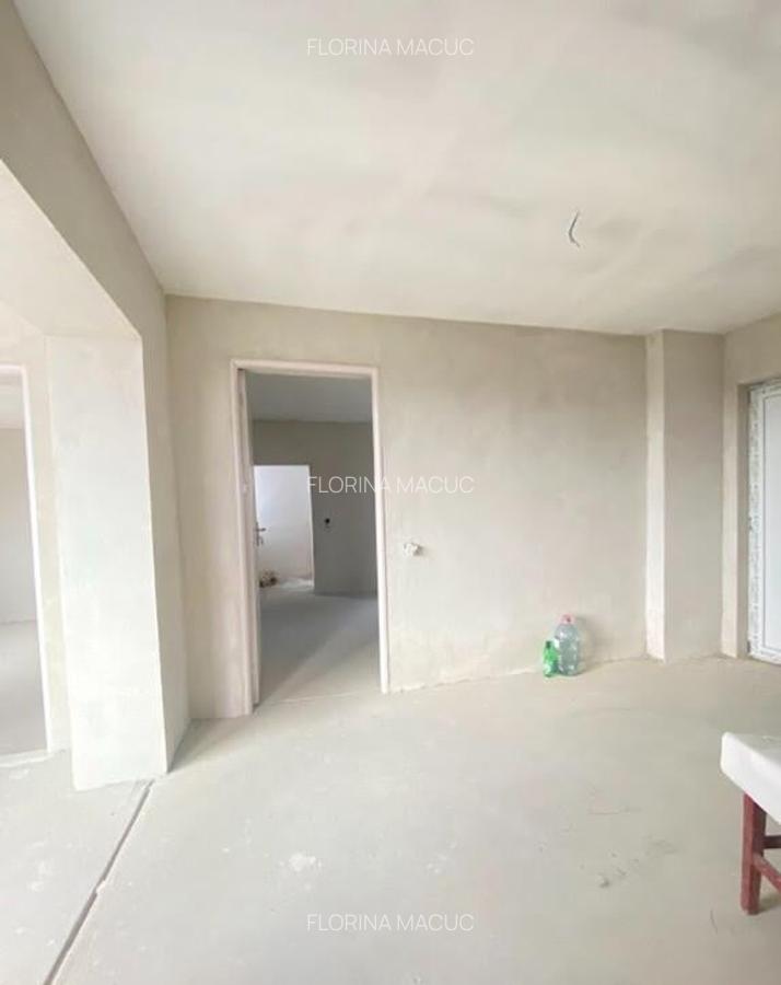 Casa in Calinesti, 2600 mp teren intravilan, 69500 euro - 17