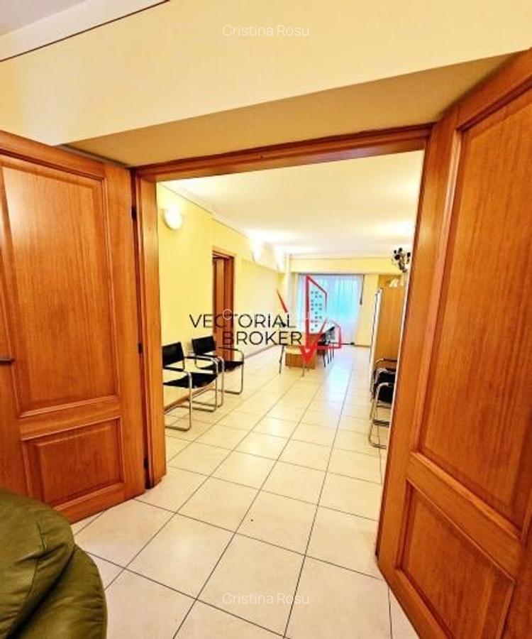 4 Camere Unirii, Punctul 0 al Capitalei, 1 minut metrou - 2