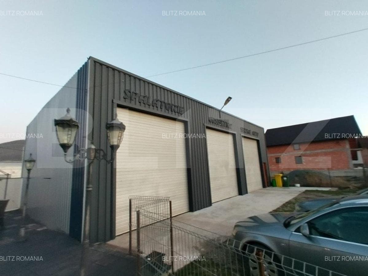 Casa de vanzare, plus afacere la cheie, la 25 de KM de Bistrita - 3