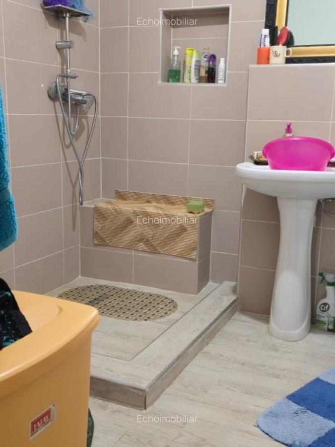 Casa individuala, solidă zona Fraidorf ! - 9