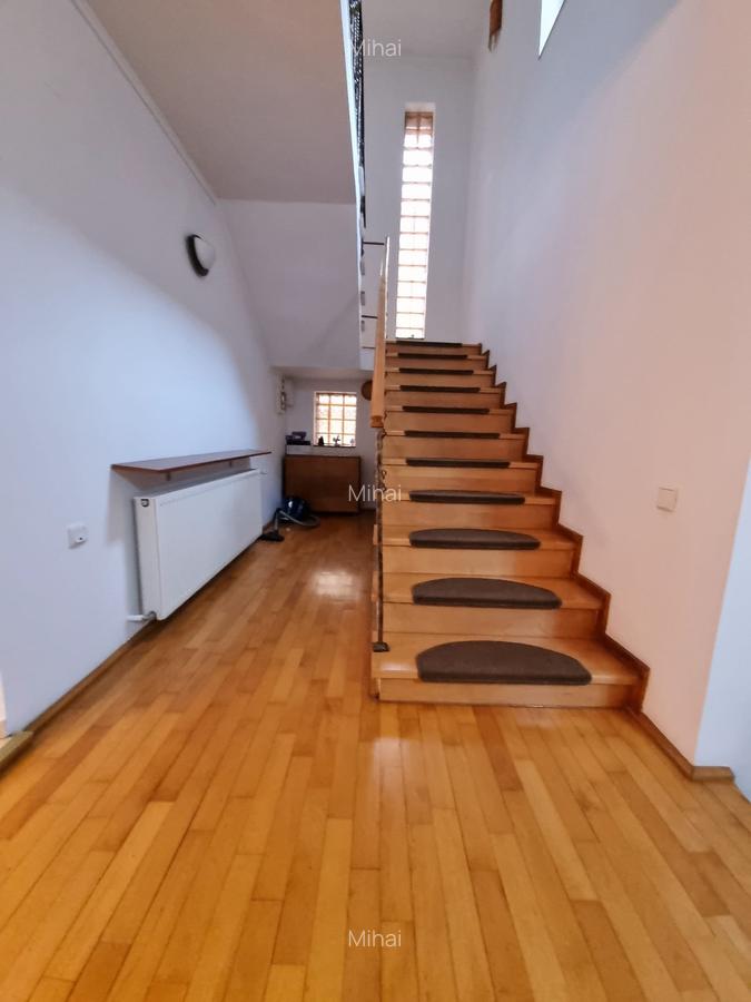 Vila individuala spatioasa 5 camere, 250 mp, mobilata, zona Soseaua Oltenitei - 14