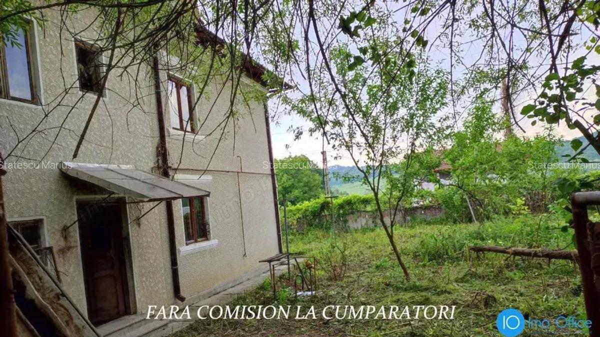 CASA CU TEREN 1730 MP, UTILITATI RACORDATE - 6