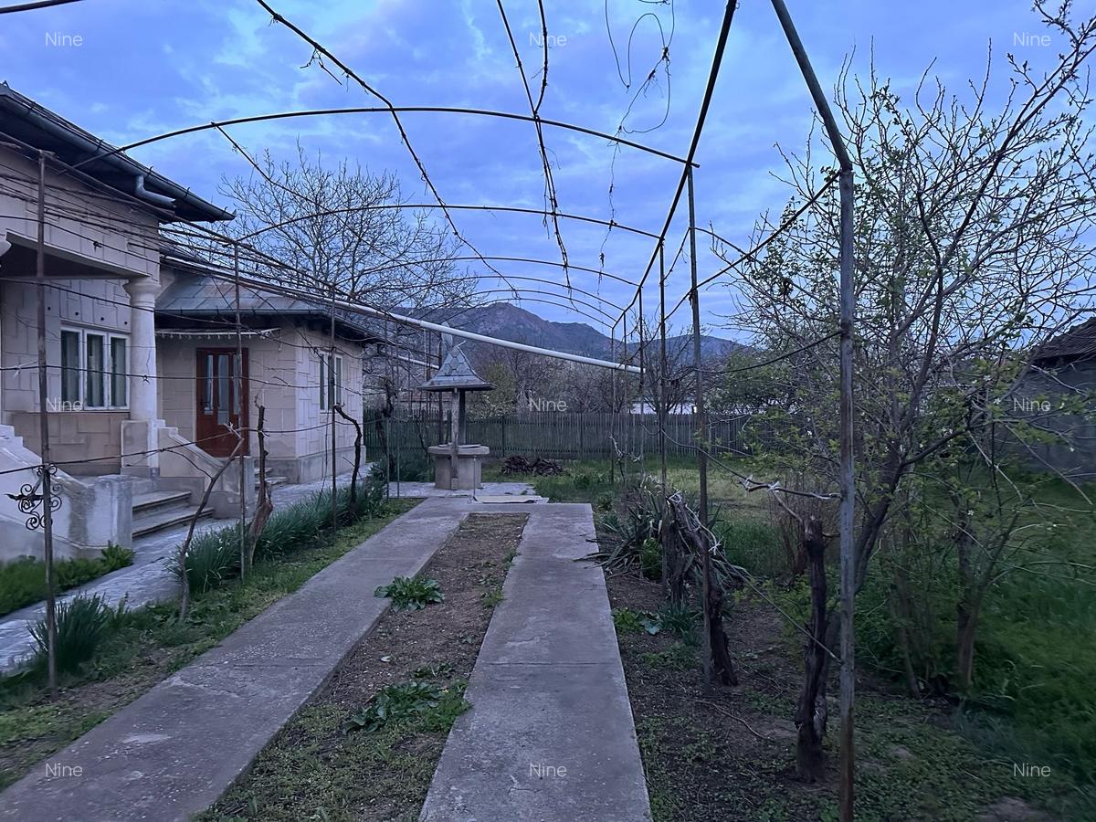 Casă cu 4 camere în Greci - 4
