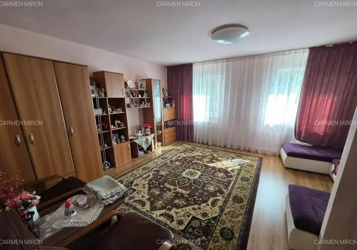 Apartament modern 3 camere decomandat zona Big - 4