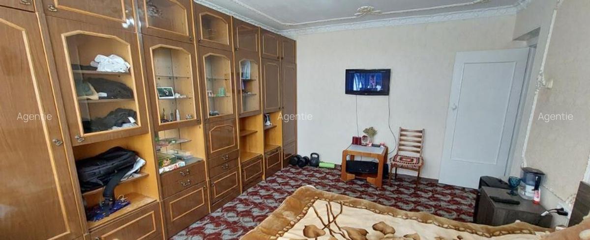 Inchiriez Apartament 2 camere Sun Plaza - 3