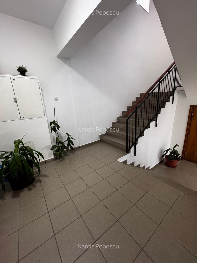 Ofertă închiriere apartament 3 camere Mall Vitan - 1