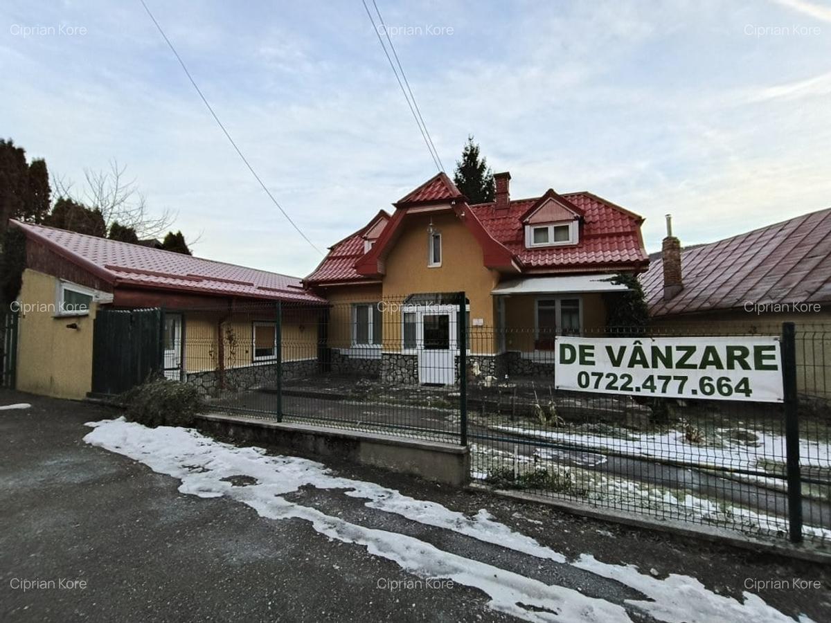 Casă cu 3 camere în Vest - 1