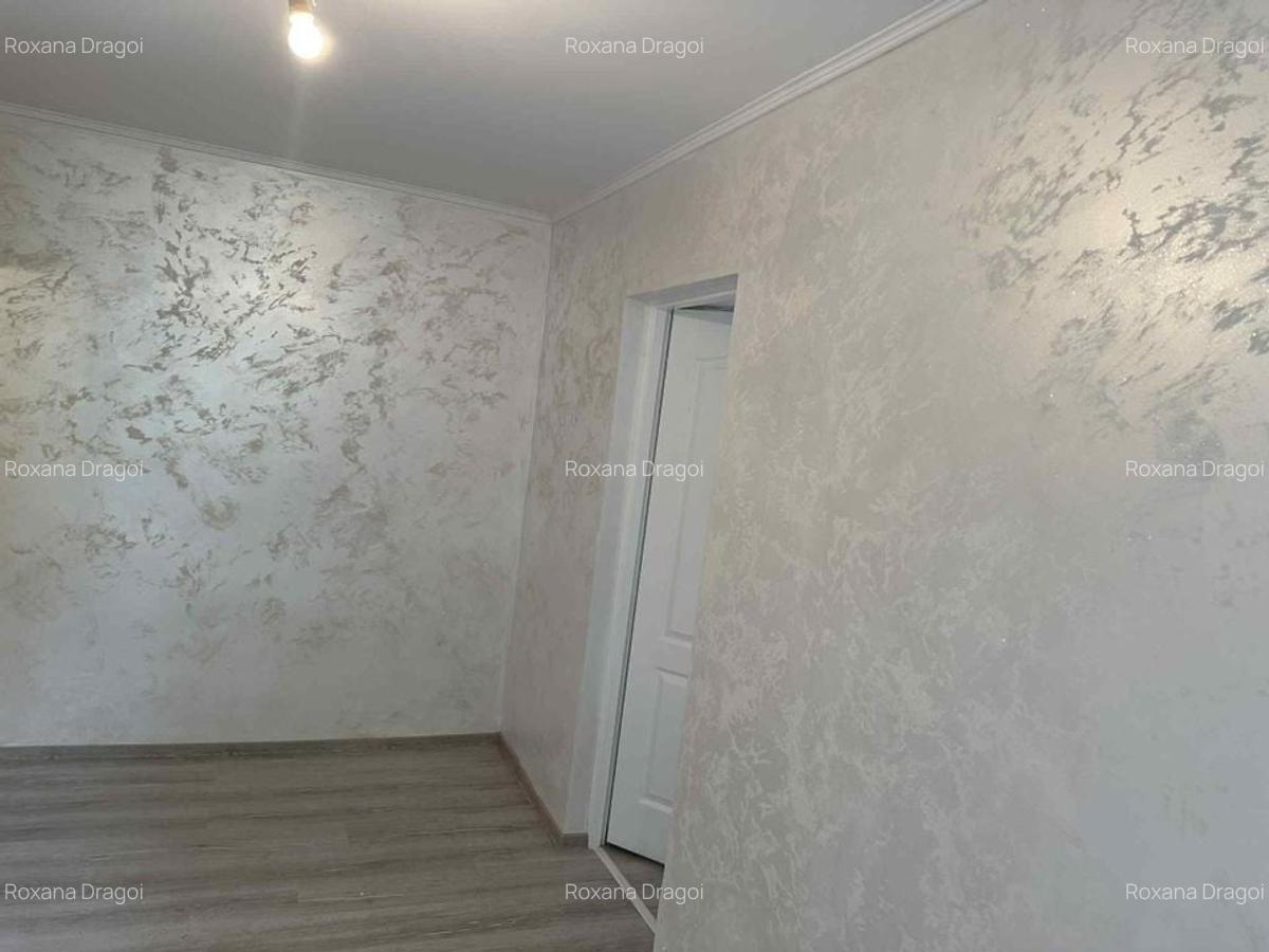 Apartament cu 3 camere decomandat în Trafic Greu - 6