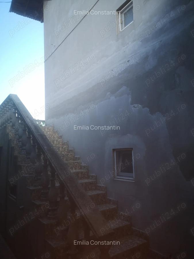 Casa pe 3 niveluri - 5