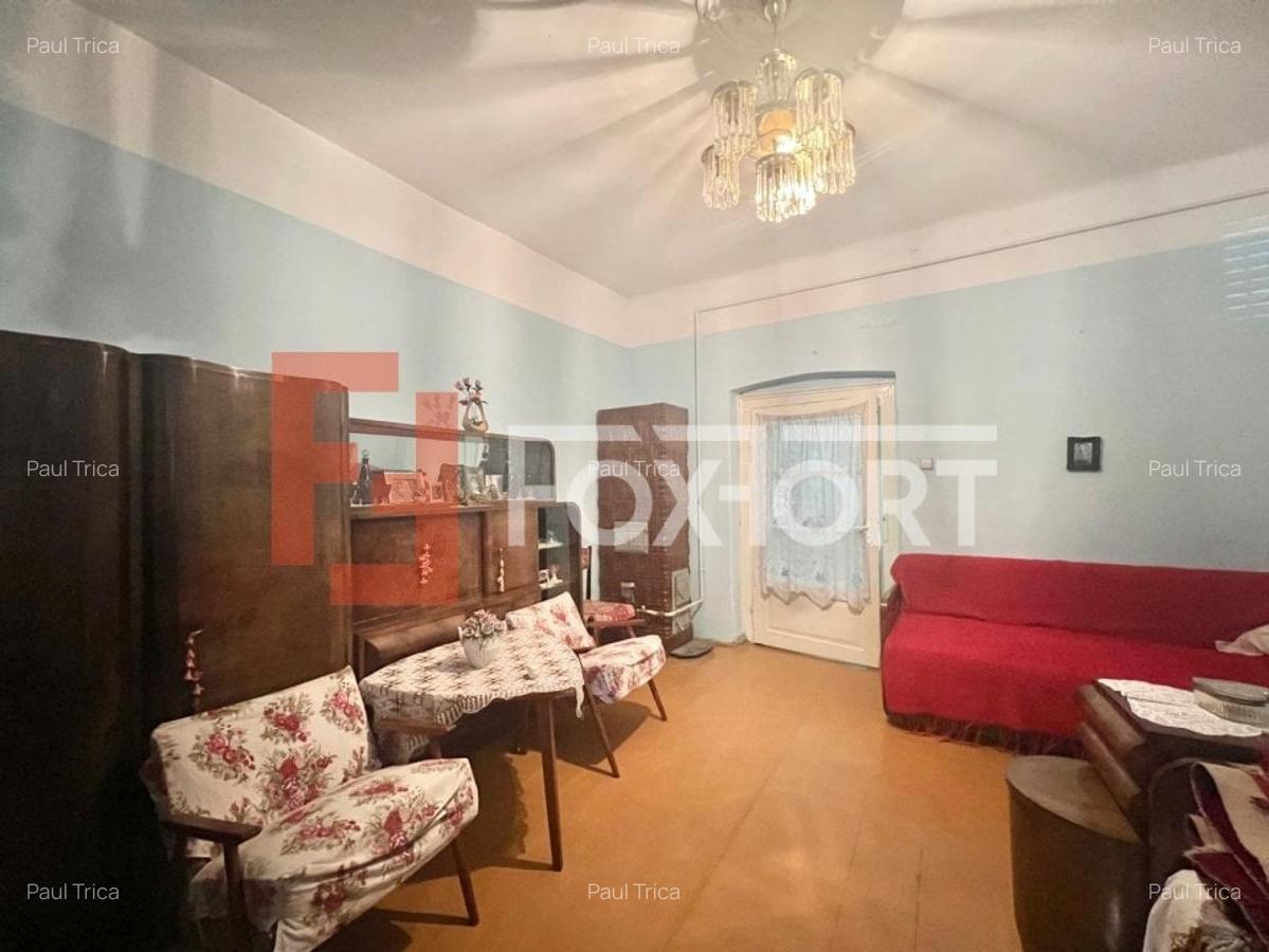 Casa de vanzare la curte comuna Zona Lunei - COMISION 0% - 11