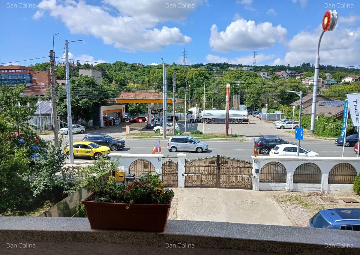 Vila v. sau inchiriere,pretabila pentru afaceri sau locuit Bucium Iasi - 10