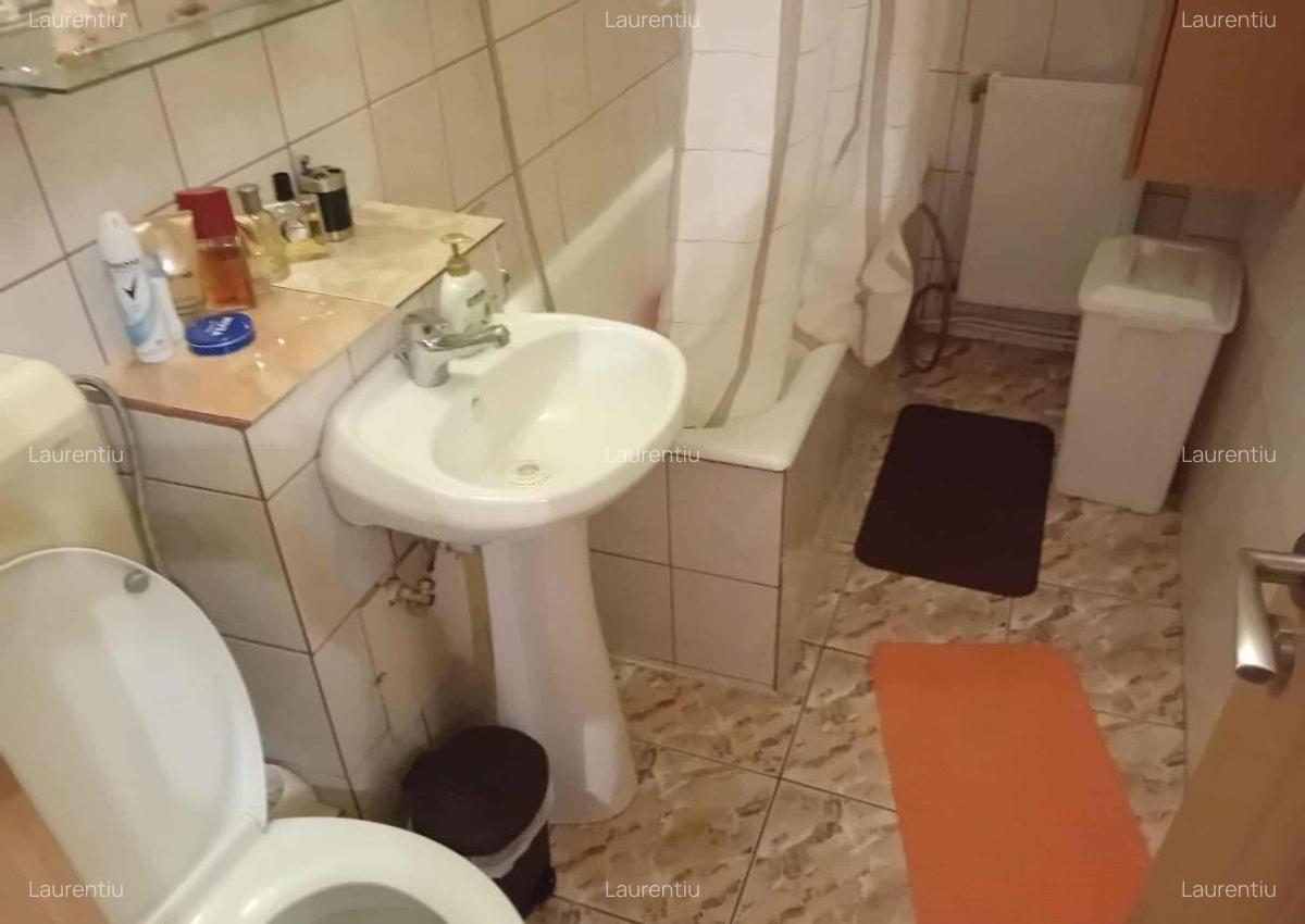 Ap 3 Cam Precista Scoala 10 la cheie mobilat 65mp etaj 4 pod centrala - 1