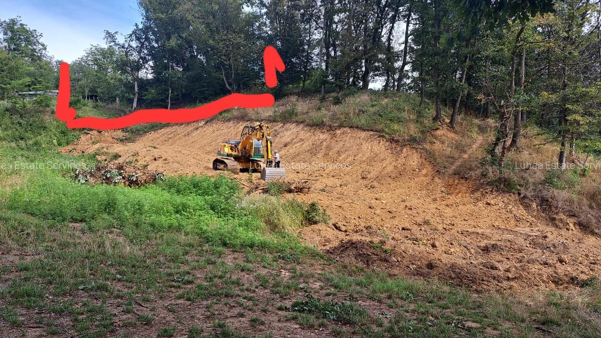 Atentie! Comision 0%! Teren 1503 mp in cea mai cautata zona a Resitei! - 2 Atentie! Comision 0%! Teren 1503 mp in cea mai cautata zona a Resitei! - 2