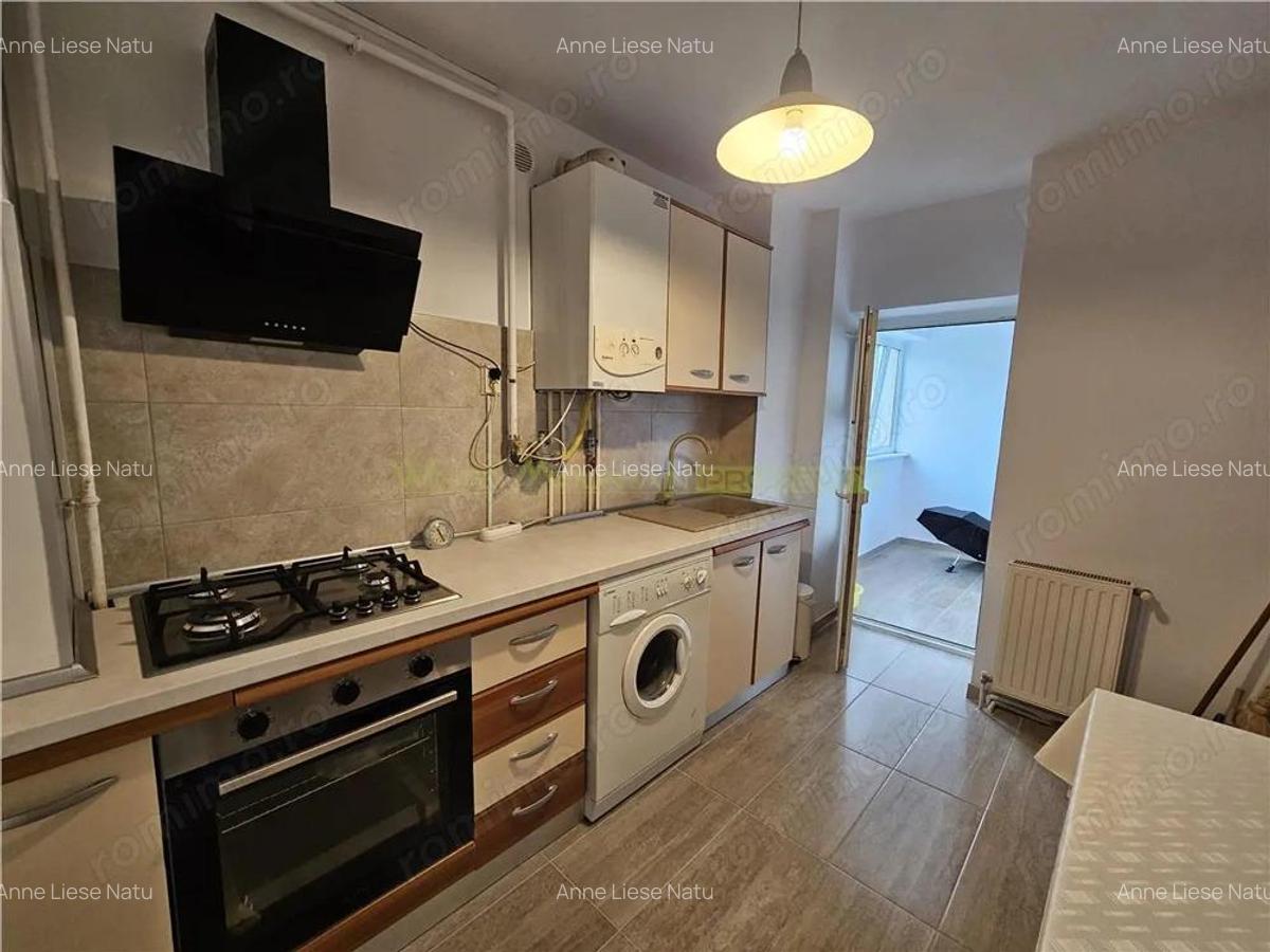 Garsoniera spatioasa de inchiriat in Racadau - 18