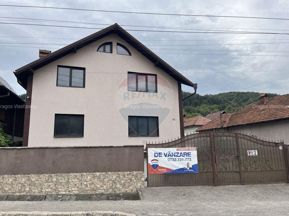 Casa de vanzare in Campulung la pret de apartament. - 23