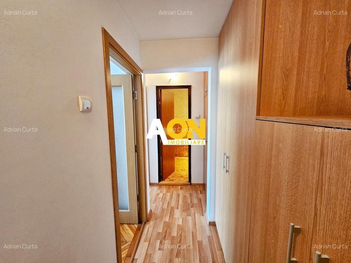 Apartament 3 camere, decomandat, Cetate, zona Kaufland - 6