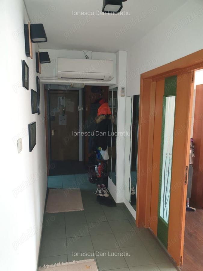 Apartament de vanzare - 8