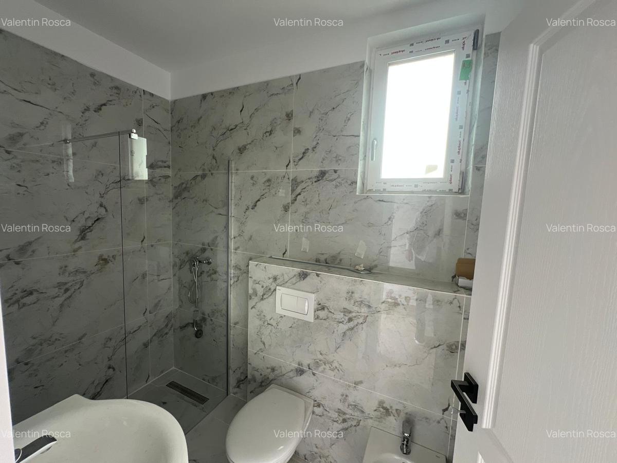 Vila superba la strada principală - finisaje de lux, direct de la proprietar - 6