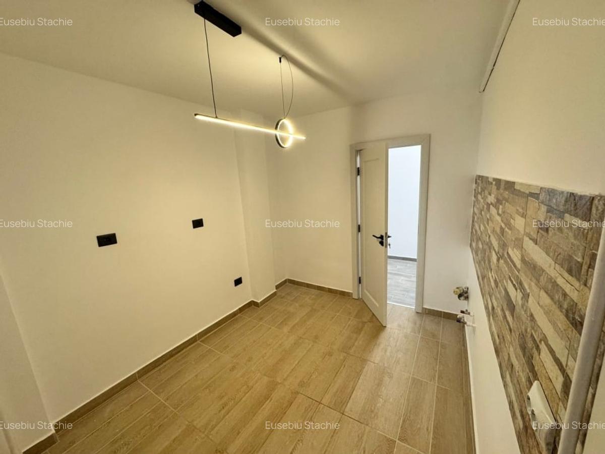 Apartament BUCURESTI /Calea Calarasilor, nr.249, 3 camere - 12