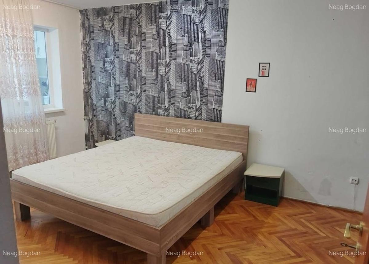 Apartament cu 3 camere, 72 mp, etaj intemediar, zona Bucium - 1