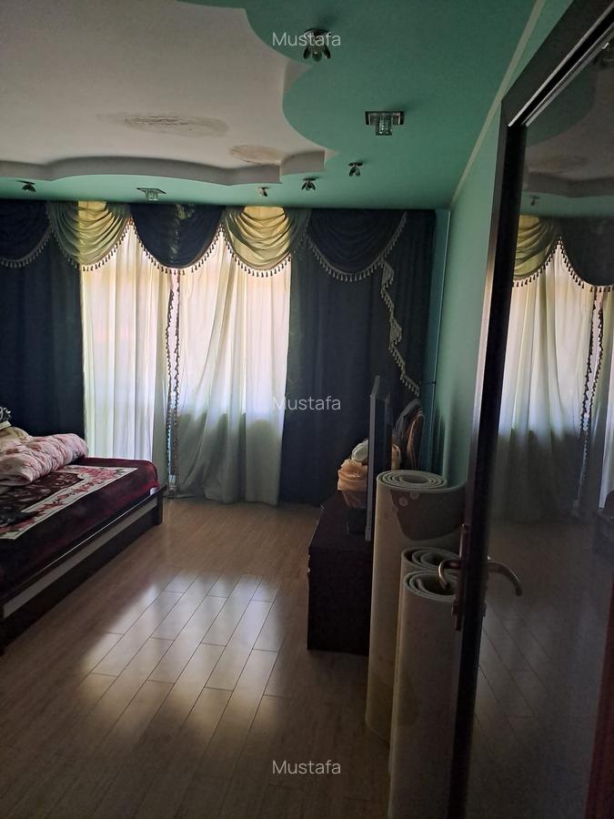 Casă cu 5 camere în Inel I - 8