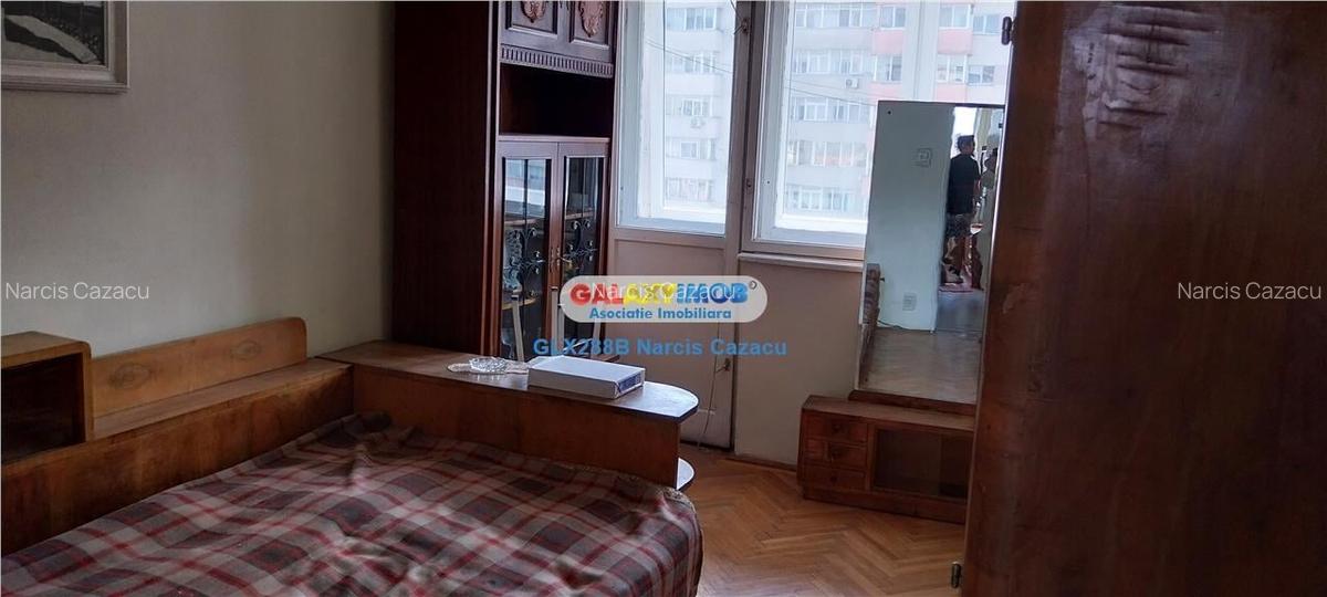 Stefan cel Mare vanzare apartament 3 camere an constructie 1962 - 1