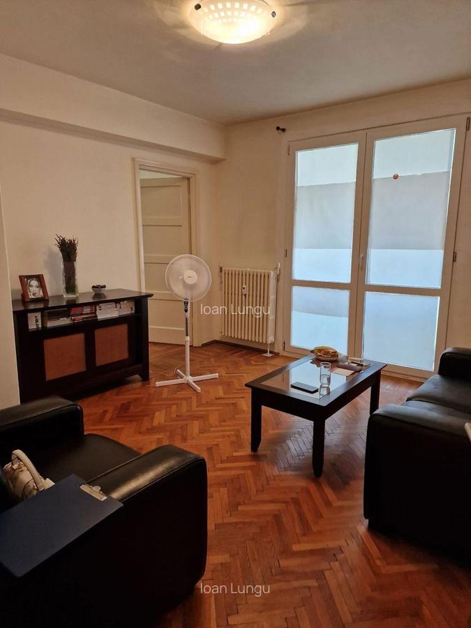 Zona Piata Unirii Centrul Vechi apart 3 camere etaj 2 ideal pt regim hotelier - 3